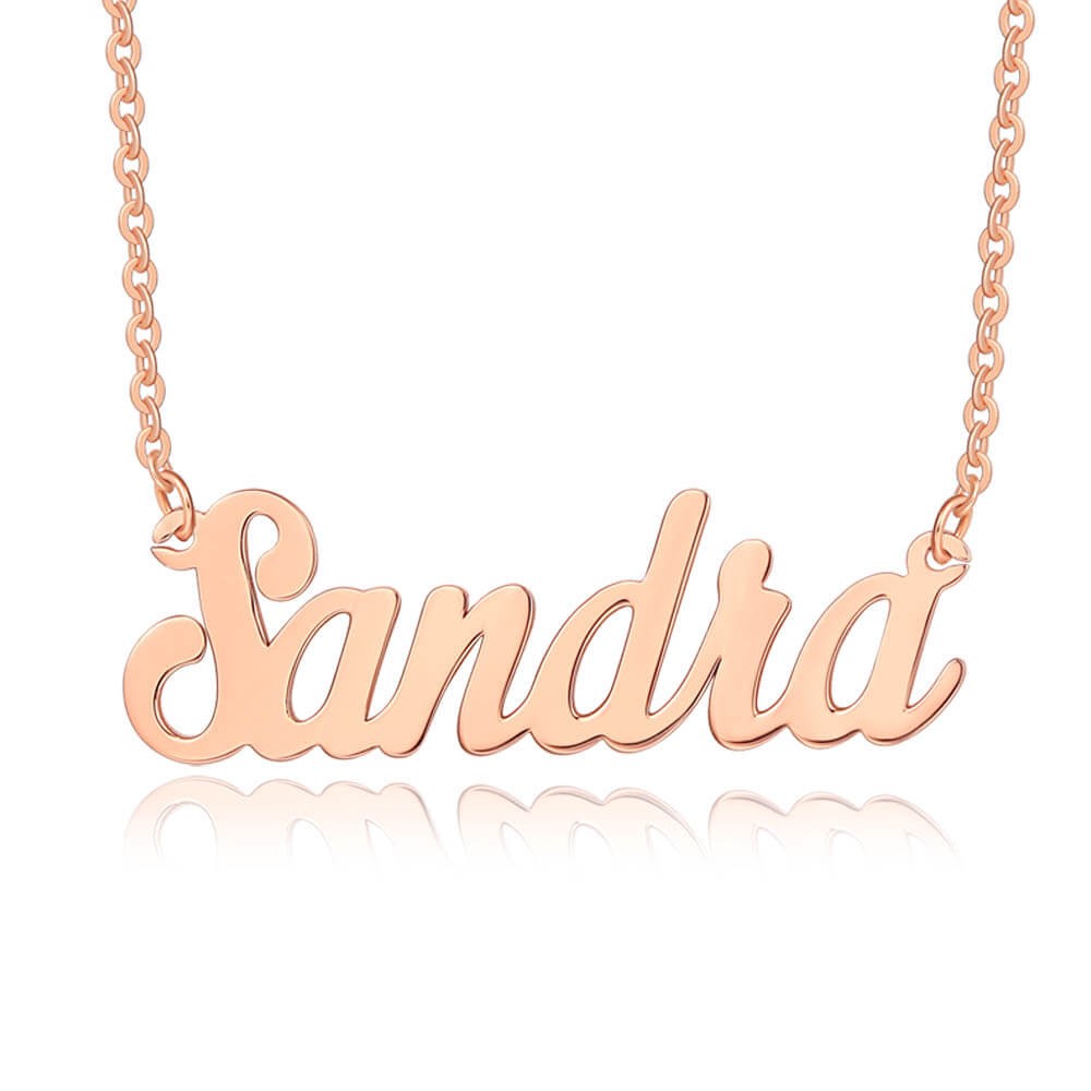 Collar personalizado con nombre clásico en oro rosa de 18 quilates para ella